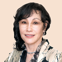 襟川　恵子