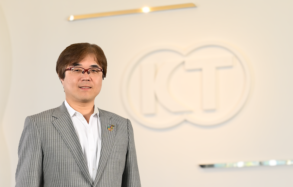 Hisashi Koinuma President & CEO (Representative Director)