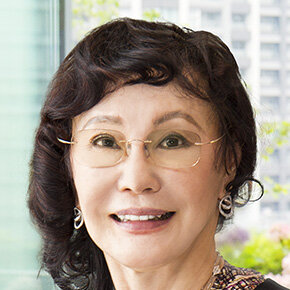 襟川 恵子