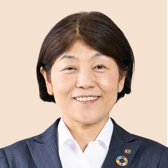 上沼 紫野